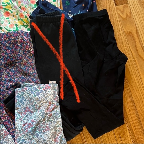 Bundle of 8 pairs Girls Large Leggings - Picture 6 of 6